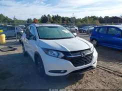 3CZRU6H79HM711182 2017 HONDA HR-V