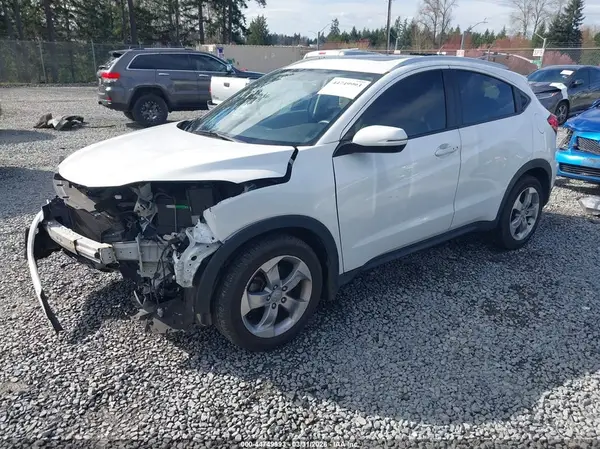 3CZRU6H79HM715152 2017 HONDA HR-V - Image 2