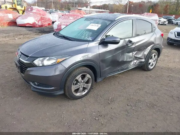 3CZRU6H79HM716866 2017 HONDA HR-V - Image 2
