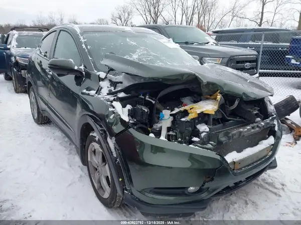 3CZRU6H79HM718648 2017 HONDA HR-V - Image 1