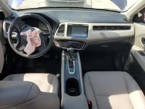 3CZRU6H79HM732128 2017 HONDA HR-V - Image 8