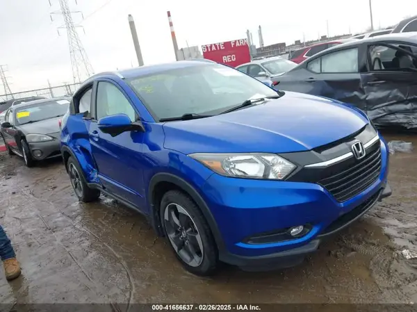 3CZRU6H79JM710359 2018 HONDA HR-V - Image 1