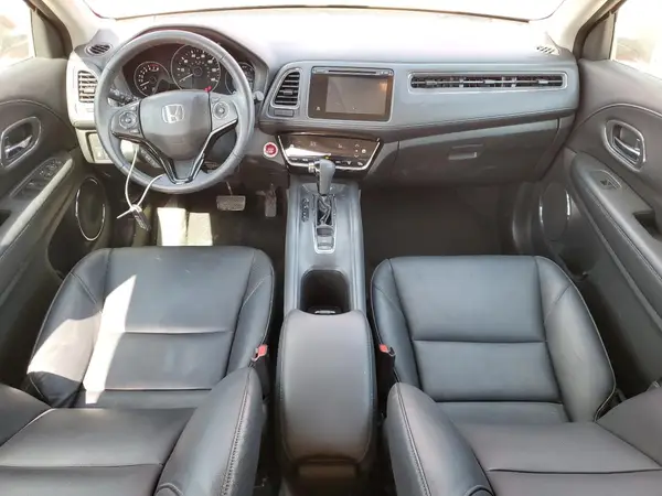 3CZRU6H79JM713231 2018 HONDA HR-V - Image 8