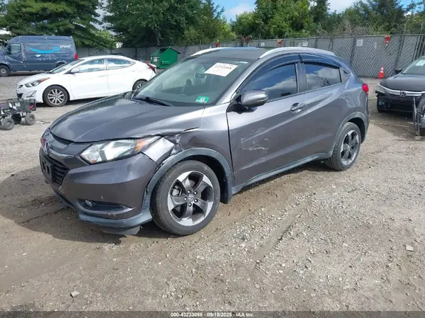 3CZRU6H79JM718784 2018 HONDA HR-V - Image 2