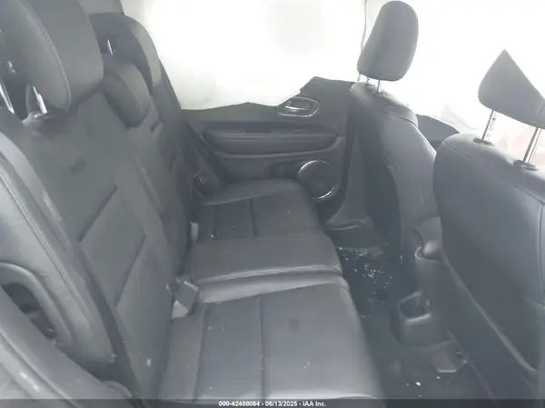 3CZRU6H79JM722124 2018 HONDA HR-V - Image 8