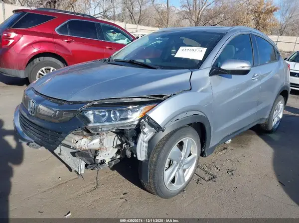 3CZRU6H79KM710587 2019 HONDA HR-V - Image 2
