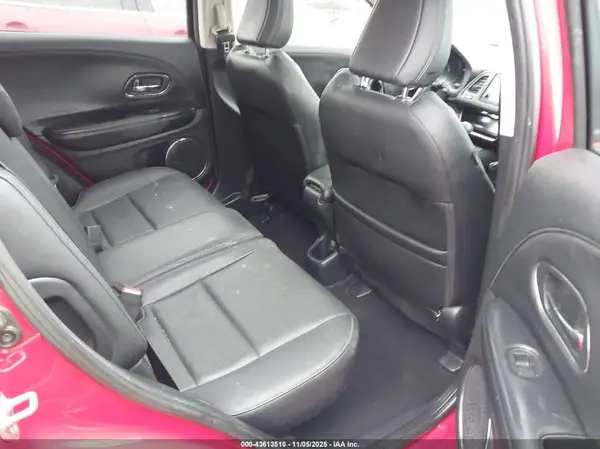 3CZRU6H79KM727633 2019 HONDA HR-V - Image 8