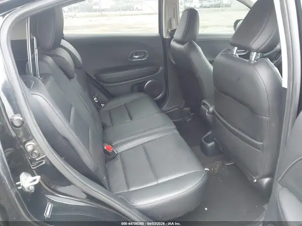 3CZRU6H79KM733304 2019 HONDA HR-V - Image 8