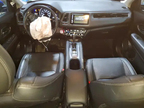 3CZRU6H79LM731716 2020 HONDA HR-V - Image 8