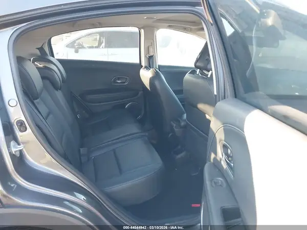 3CZRU6H79MM730275 2021 HONDA HR-V - Image 8