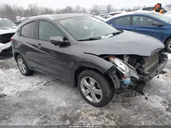 3CZRU6H7XGM701517 2016 HONDA HR-V