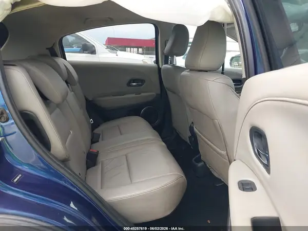 3CZRU6H7XGM715739 2016 HONDA HR-V - Image 8