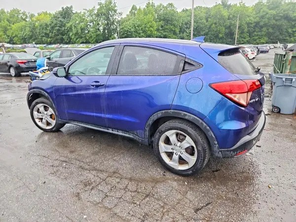 3CZRU6H7XGM720813 2016 HONDA HR-V - Image 2