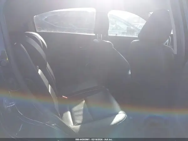 3CZRU6H7XGM761474 2016 HONDA HR-V - Image 8
