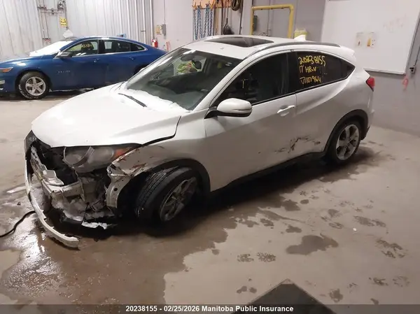 3CZRU6H7XHM107964 2017 HONDA HR-V - Image 2