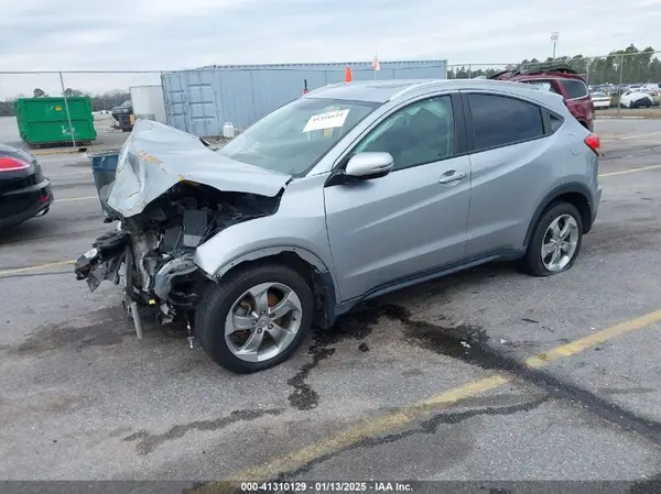 3CZRU6H7XHM702894 2017 HONDA HR-V - Image 2