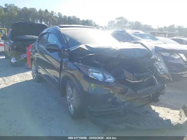 3CZRU6H7XHM711093 2017 HONDA HR-V - Image 1