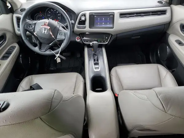 3CZRU6H7XHM711188 2017 HONDA HR-V - Image 8