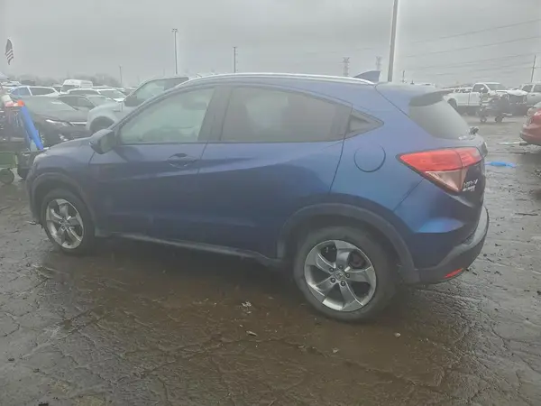 3CZRU6H7XHM713121 2017 HONDA HR-V - Image 2