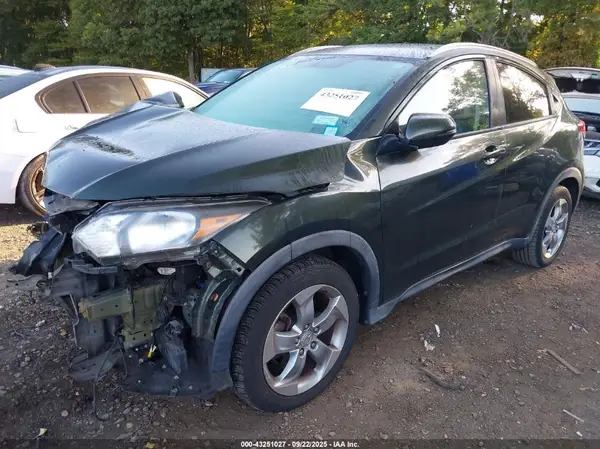 3CZRU6H7XHM713457 2017 HONDA HR-V - Image 2