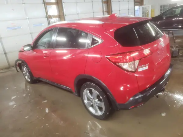 3CZRU6H7XHM714088 2017 HONDA HR-V - Image 2