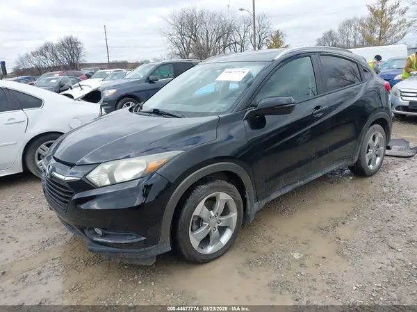 3CZRU6H7XHM724409 2017 HONDA HR-V - Image 2
