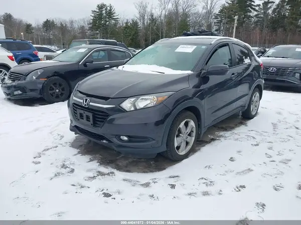3CZRU6H7XHM729528 2017 HONDA HR-V - Image 2