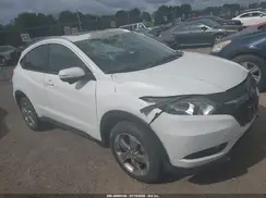 3CZRU6H7XHM734180 2017 HONDA HR-V