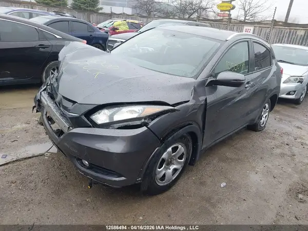 3CZRU6H7XJM106724 2018 HONDA HR-V - Image 2