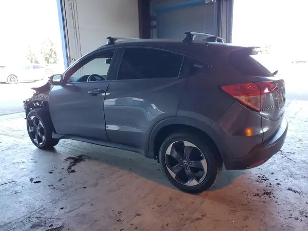 3CZRU6H7XJM714579 2018 HONDA HR-V - Image 2