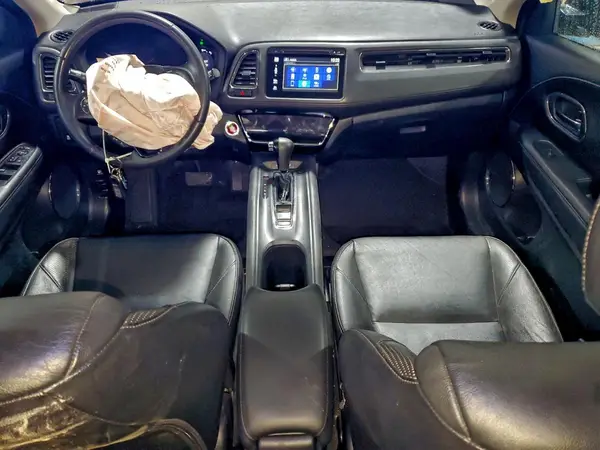 3CZRU6H7XJM716168 2018 HONDA HR-V - Image 8