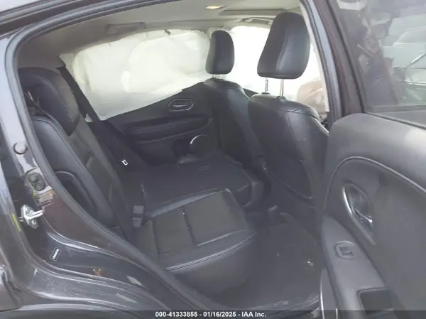 3CZRU6H7XJM719006 2018 HONDA HR-V - Image 8