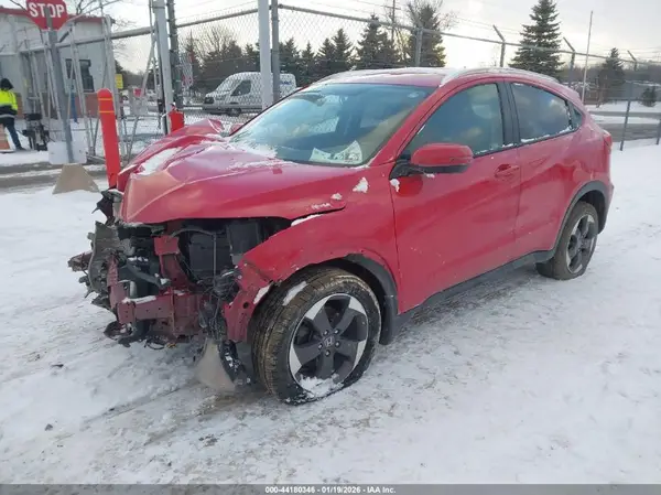 3CZRU6H7XJM729065 2018 HONDA HR-V - Image 2