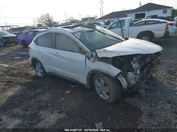 3CZRU6H7XKM708072 2019 HONDA HR-V - Image 1