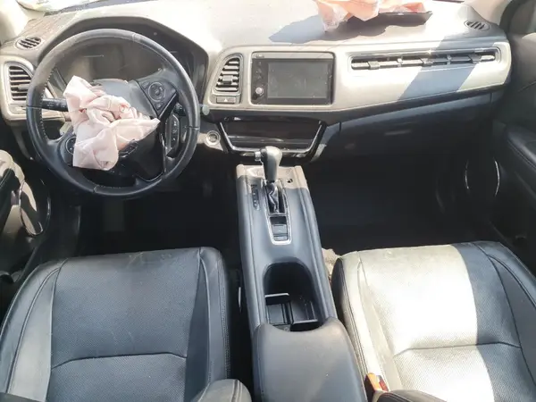 3CZRU6H7XKM716592 2019 HONDA HR-V - Image 8