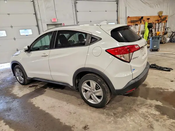 3CZRU6H7XKM721145 2019 HONDA HR-V - Image 2