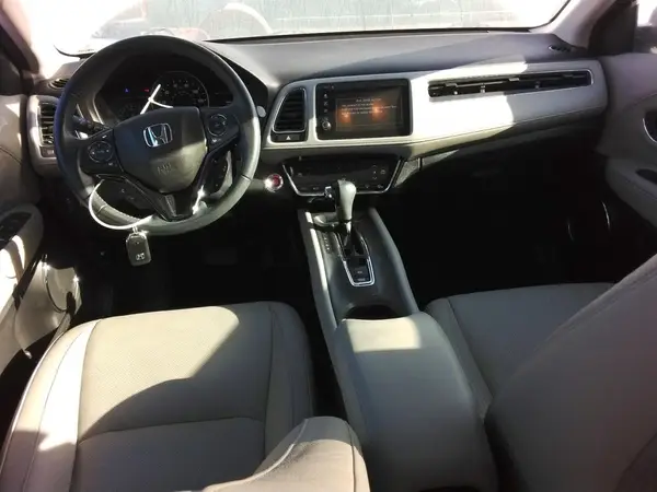 3CZRU6H7XLM702077 2020 HONDA HR-V - Image 8