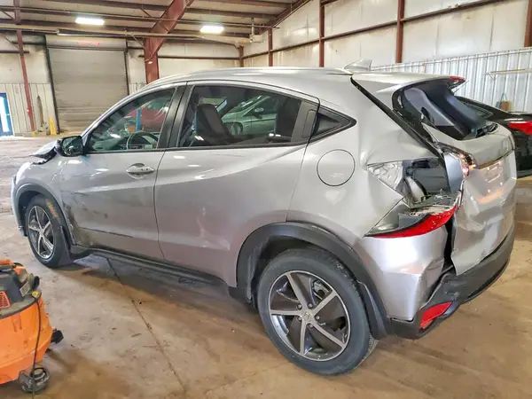 3CZRU6H7XNM712966 2022 HONDA HR-V - Image 2