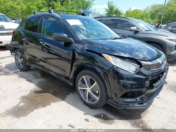 3CZRU6H90KM717106 2019 HONDA HR-V - Image 1