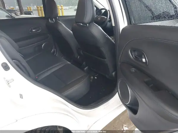 3CZRU6H90LM712828 2020 HONDA HR-V - Image 8
