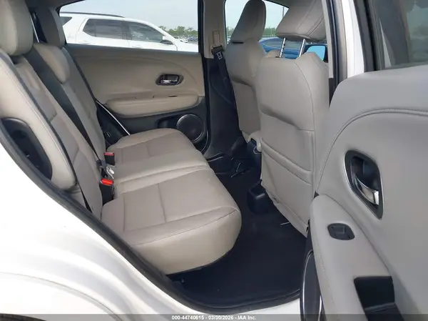 3CZRU6H91KM711170 2019 HONDA HR-V - Image 8