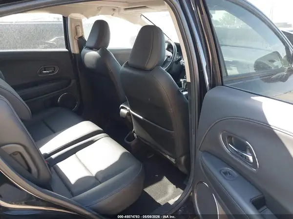 3CZRU6H92KM711517 2019 HONDA HR-V - Image 8
