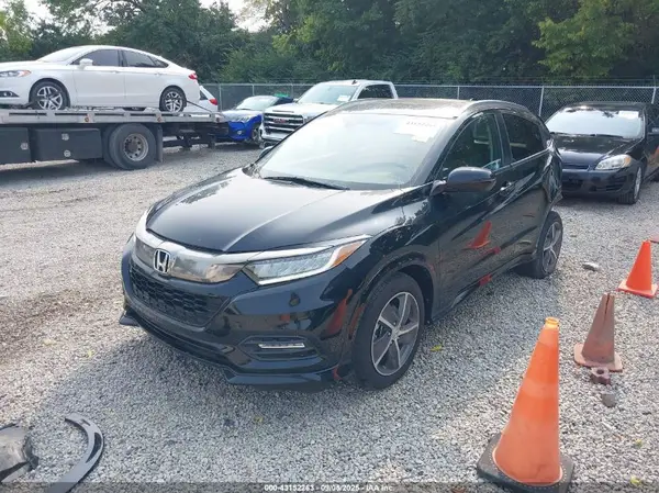 3CZRU6H92KM711520 2019 HONDA HR-V - Image 2