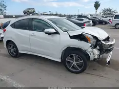 3CZRU6H92KM733467 2019 HONDA HR-V