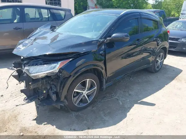 3CZRU6H93NM105311 2022 HONDA HR-V - Image 2