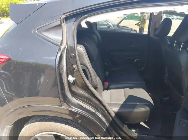 3CZRU6H93NM105311 2022 HONDA HR-V - Image 8