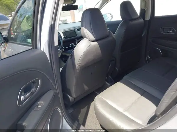 3CZRU6H94KM702012 2019 HONDA HR-V - Image 8