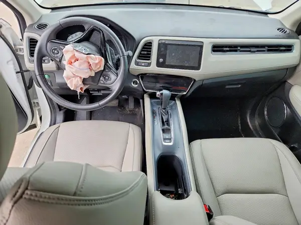 3CZRU6H94KM709445 2019 HONDA HR-V - Image 8