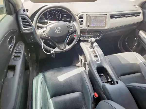 3CZRU6H94KM713902 2019 HONDA HR-V - Image 8