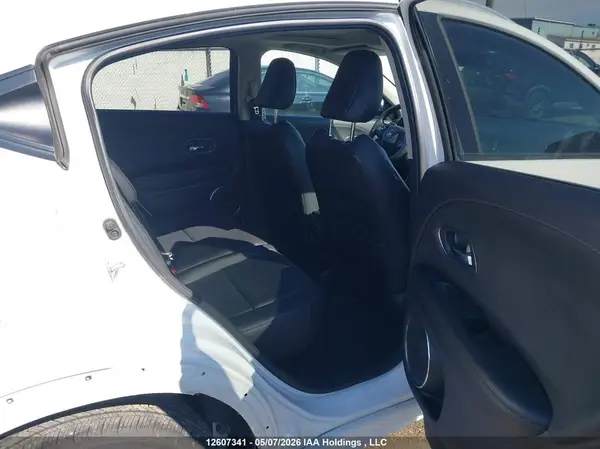 3CZRU6H94NM102353 2022 HONDA HR-V - Image 8